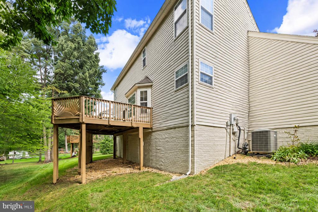 13732 BRIDLEWOOD DRIVE
