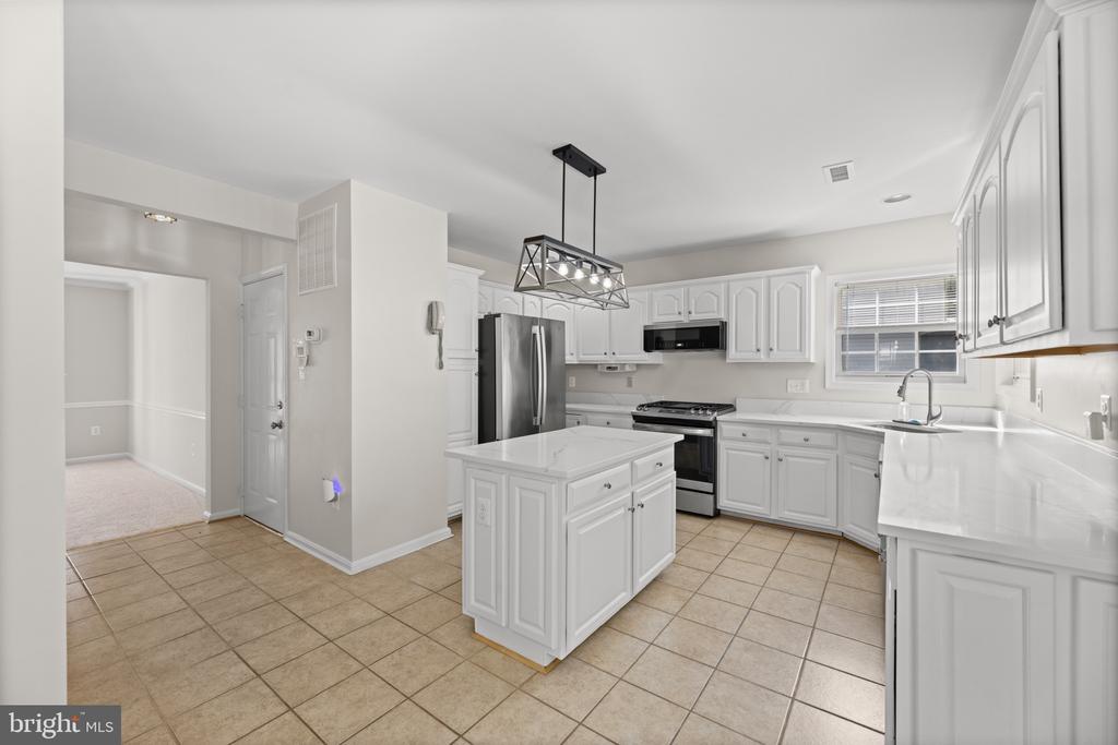 13732 BRIDLEWOOD DRIVE