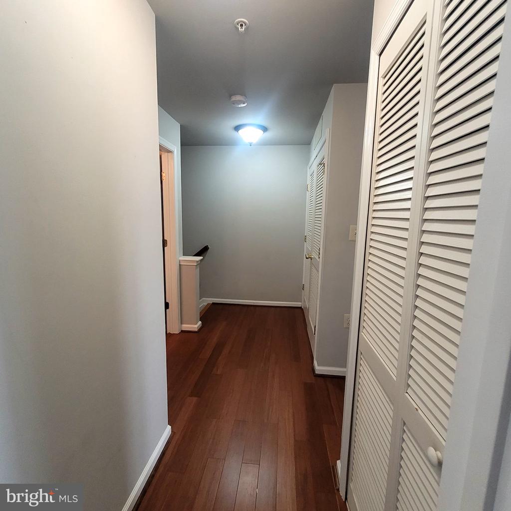 15214 ROSEMONT MANOR DRIVE