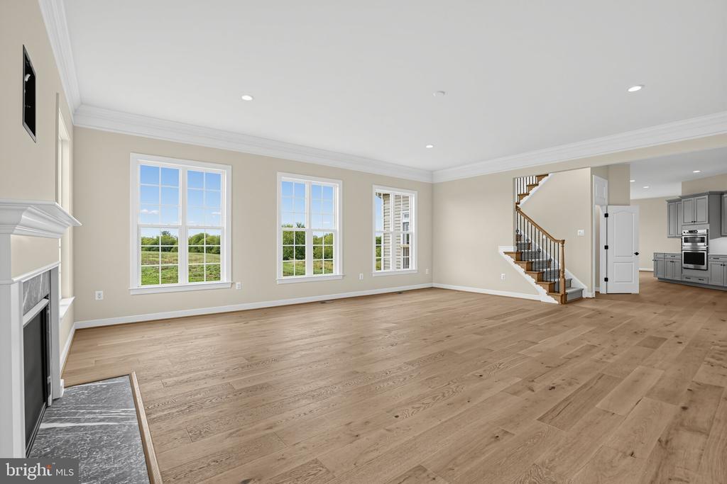 12221 PARKGATE DRIVE