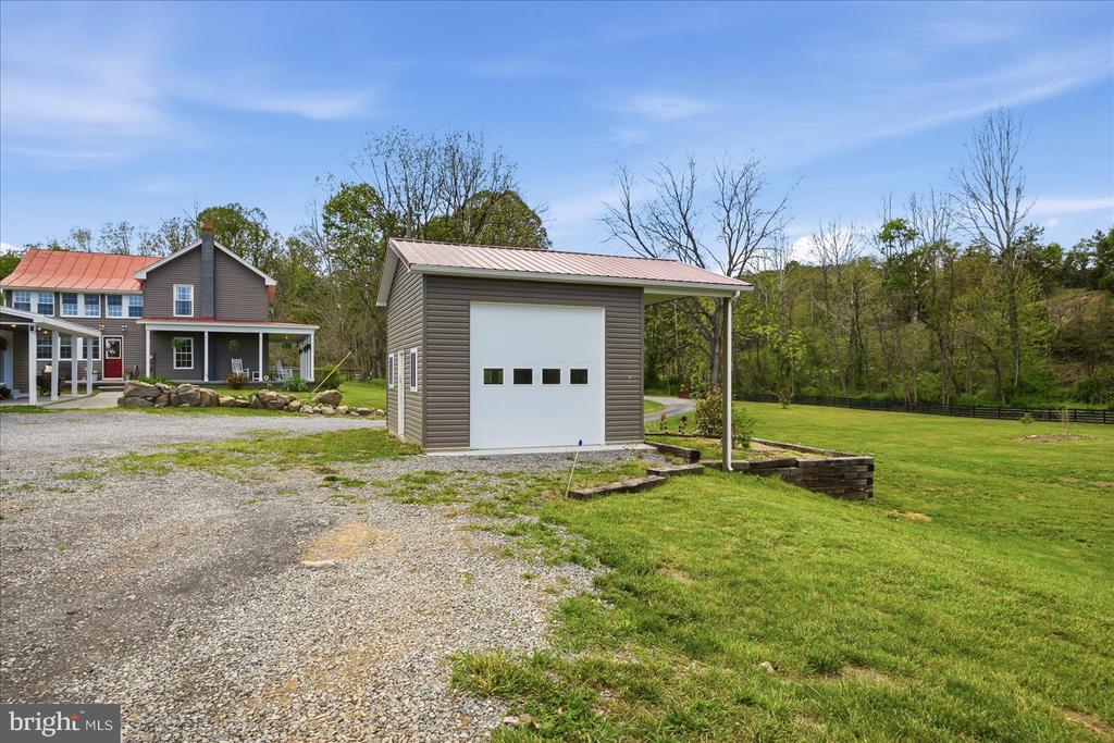 15095 LITTLE DRY RIVER ROAD