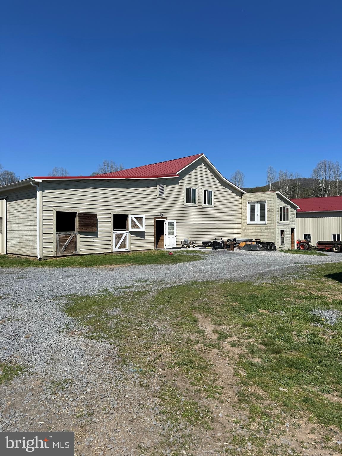 15095 LITTLE DRY RIVER ROAD