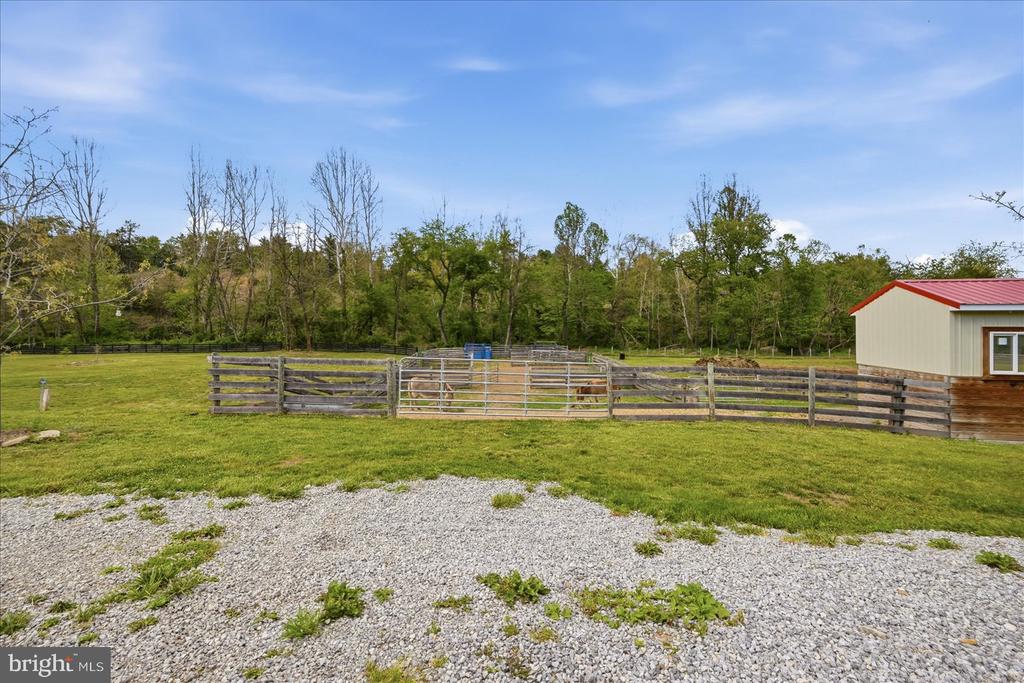 15095 LITTLE DRY RIVER ROAD
