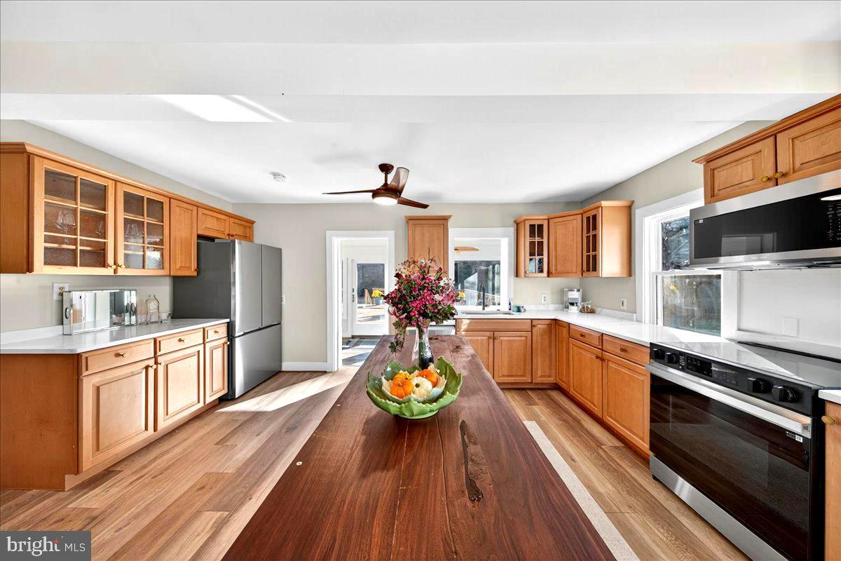 290 RILEY HOLLOW ROAD