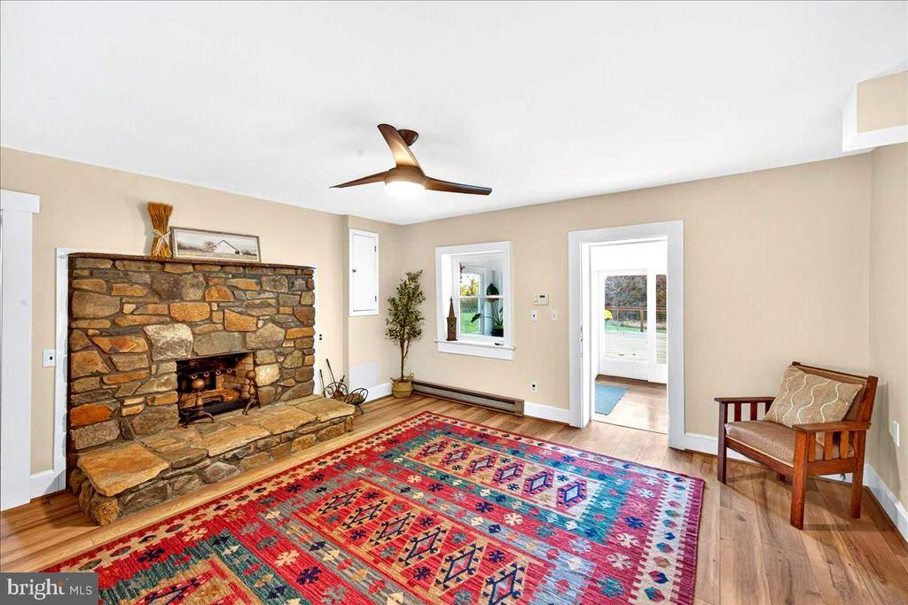 290 RILEY HOLLOW ROAD