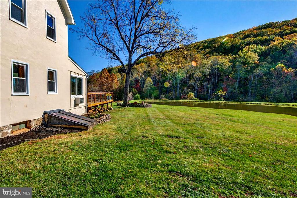 290 RILEY HOLLOW ROAD
