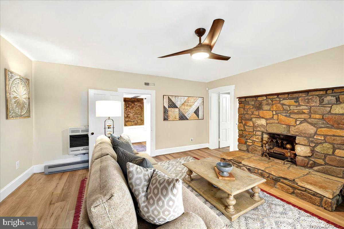 290 RILEY HOLLOW ROAD