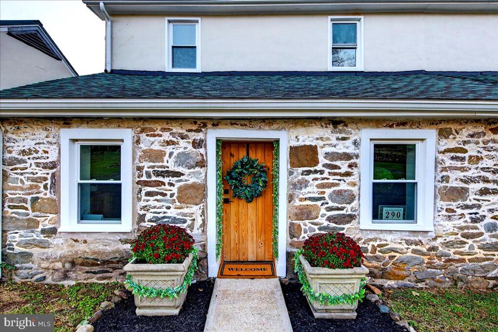 290 RILEY HOLLOW ROAD