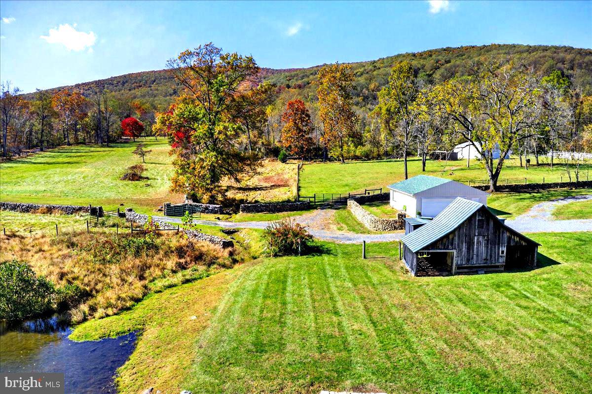 290 RILEY HOLLOW ROAD