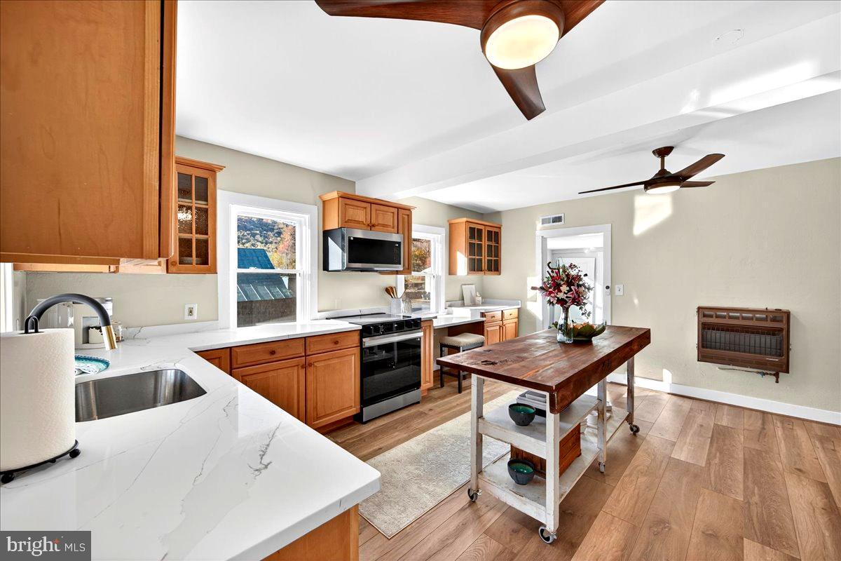 290 RILEY HOLLOW ROAD