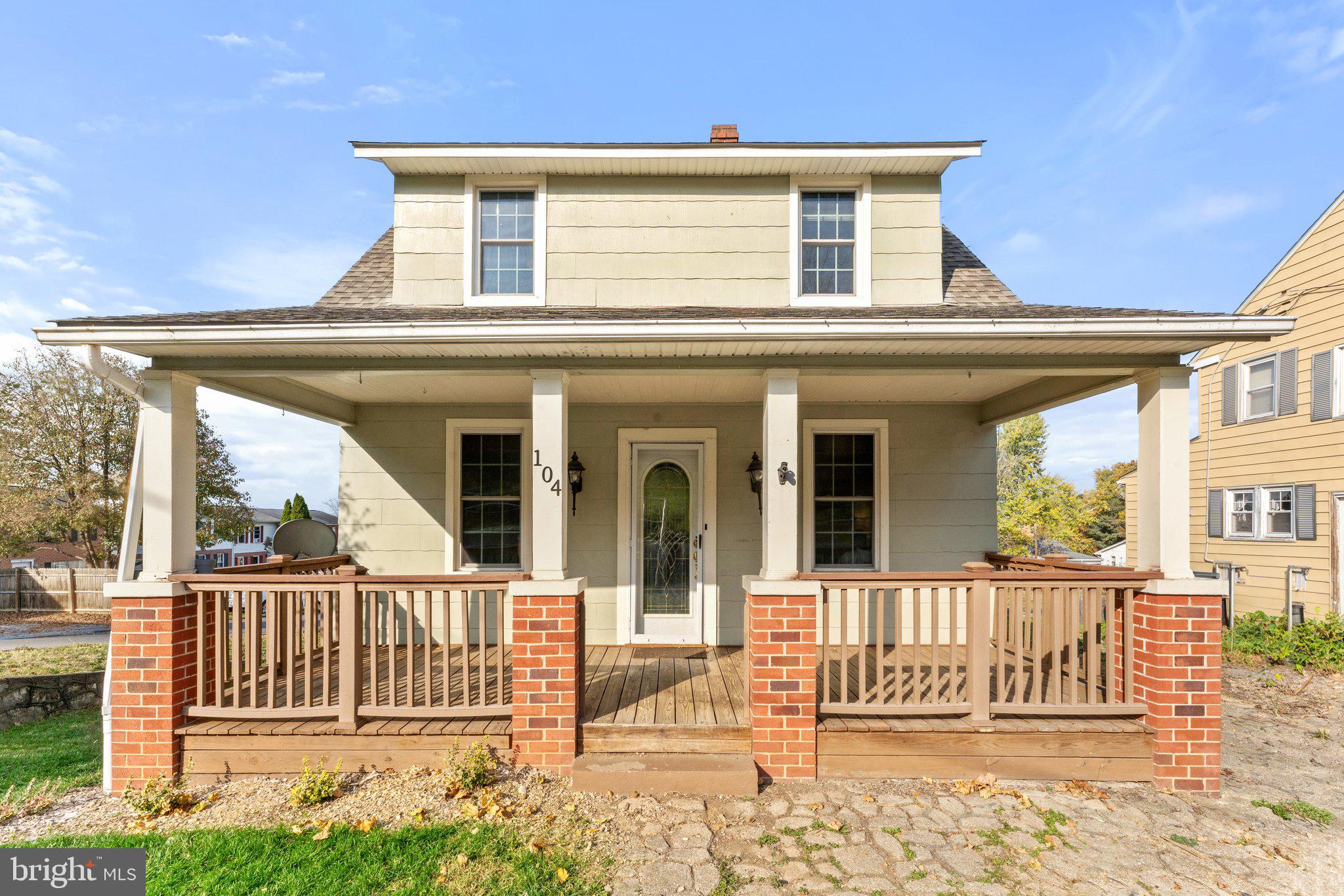 104 FRONT ROYAL ROAD