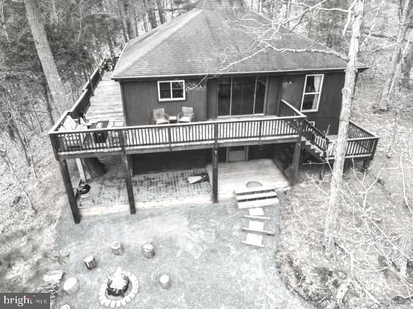 324 FAIRWAY DRIVE