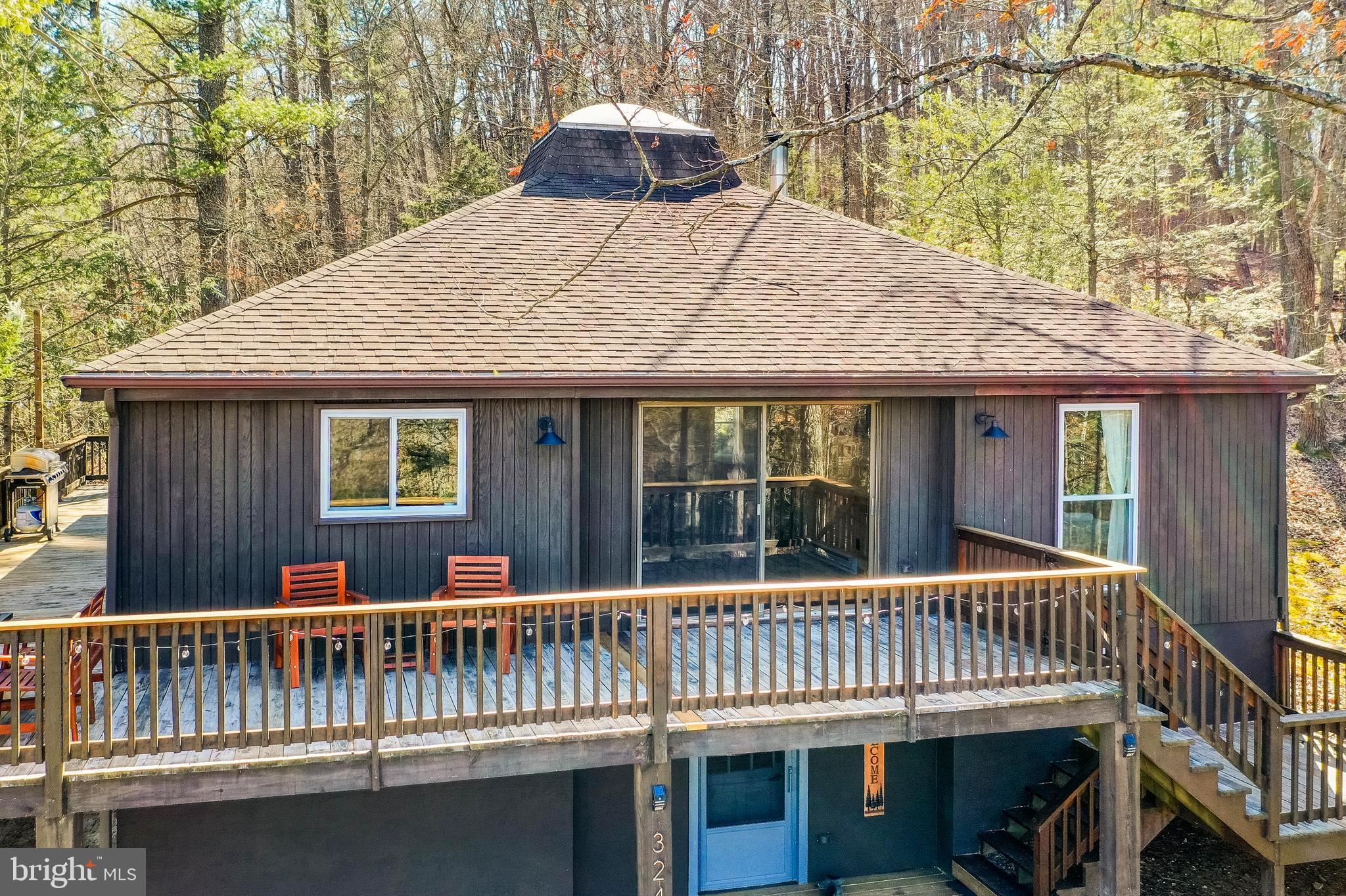 324 FAIRWAY DRIVE