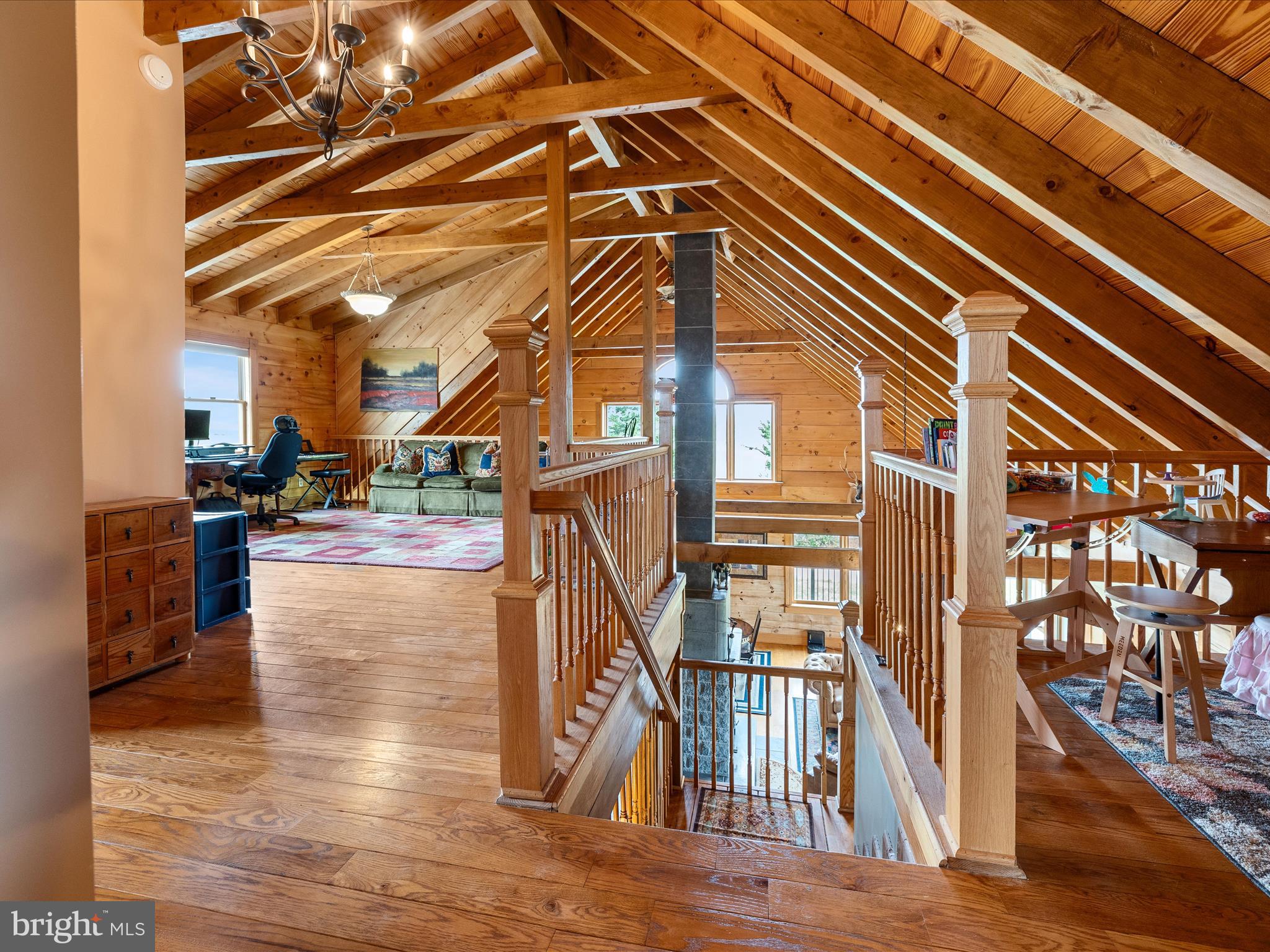 1124 KNUPP ROAD