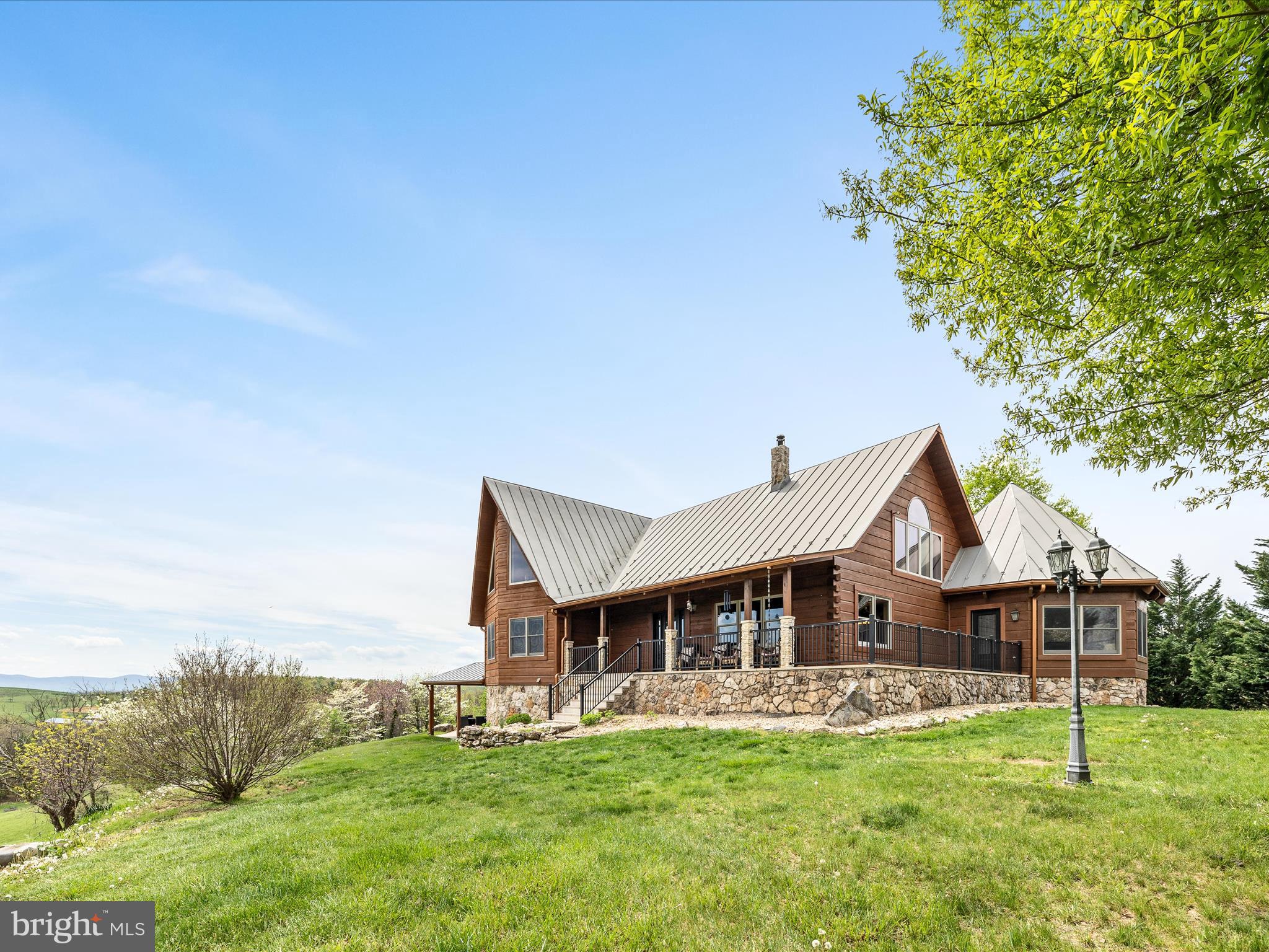 1124 KNUPP ROAD