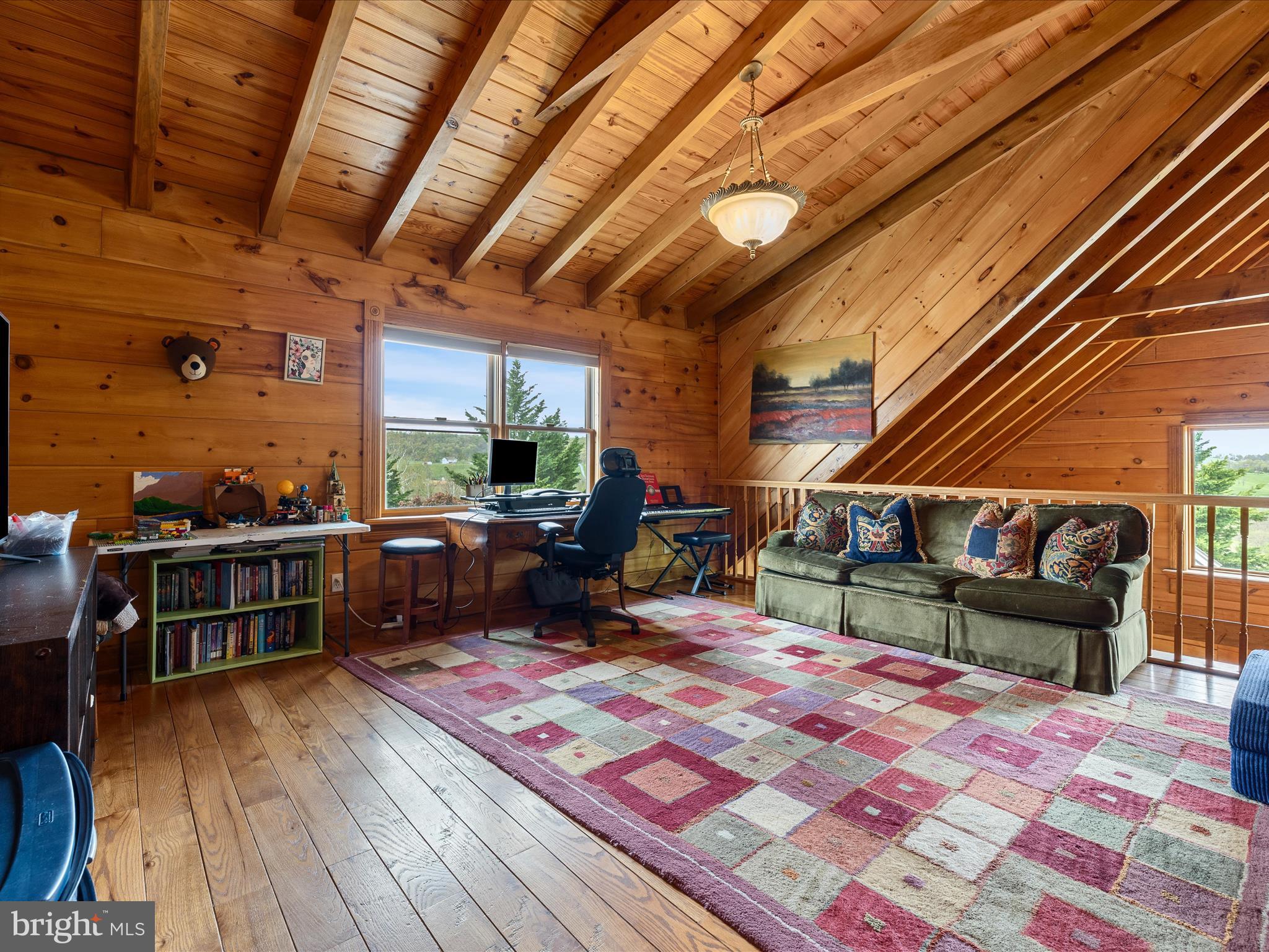1124 KNUPP ROAD
