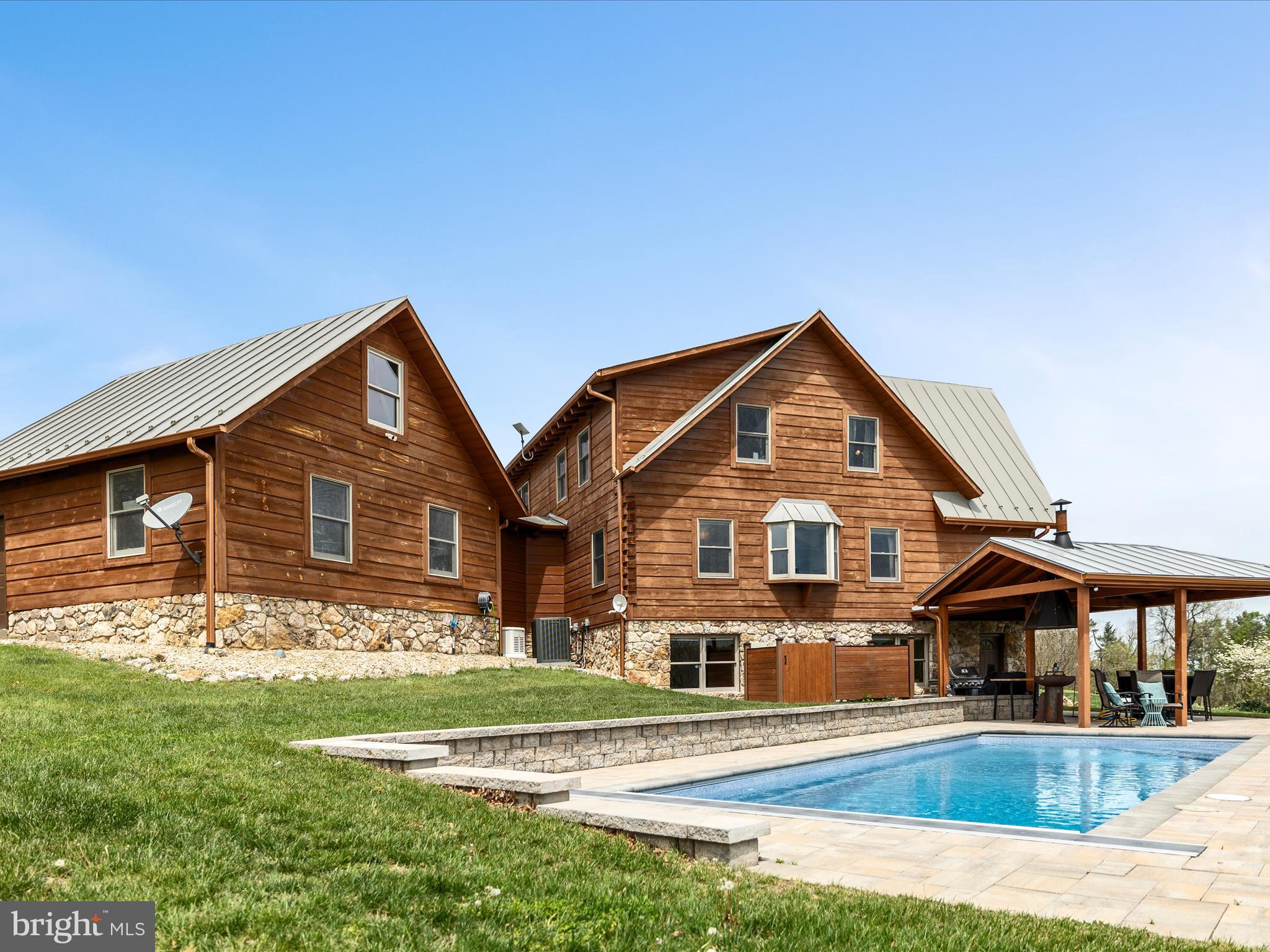 1124 KNUPP ROAD