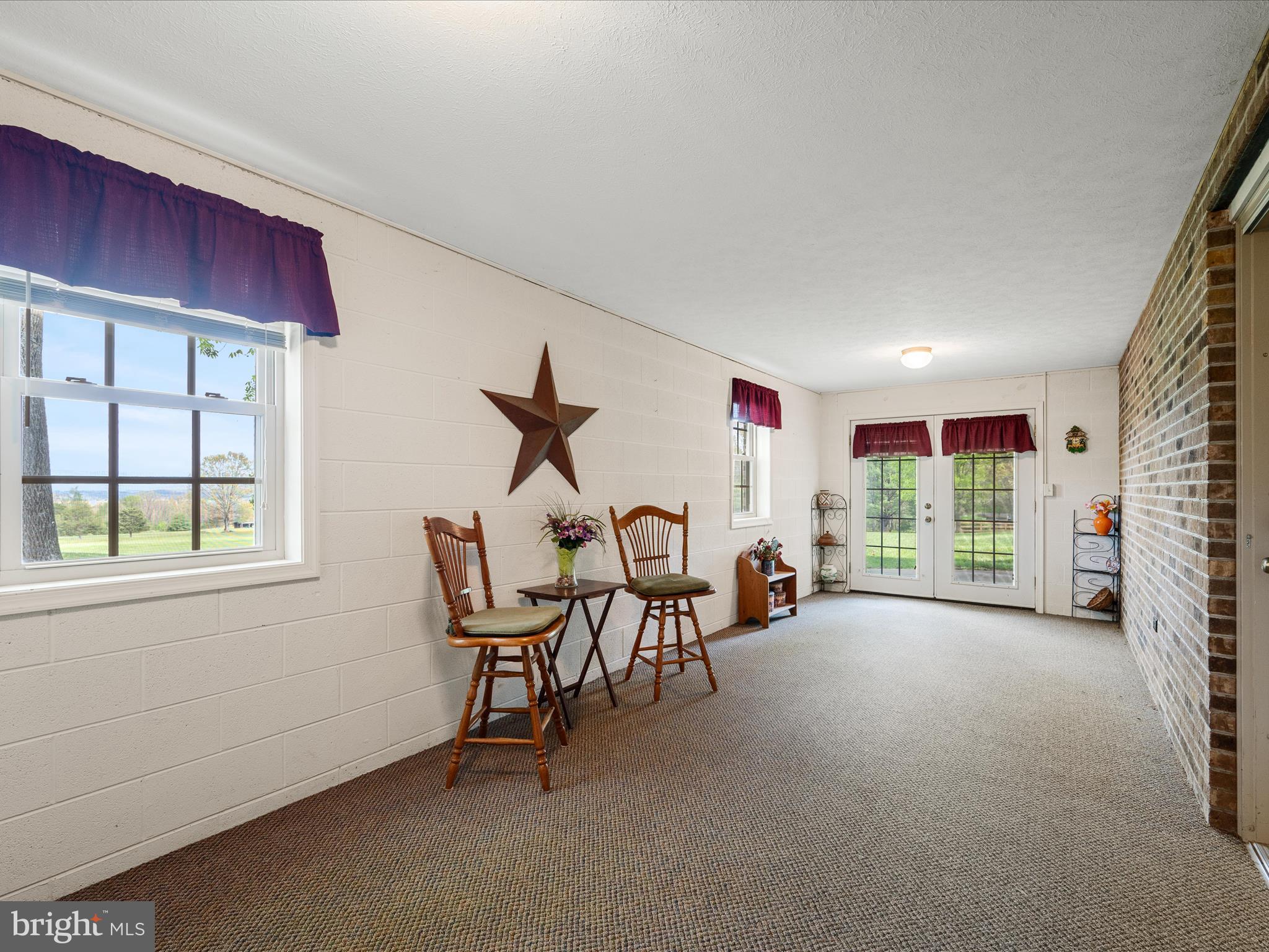5409 SMITH CREEK ROAD