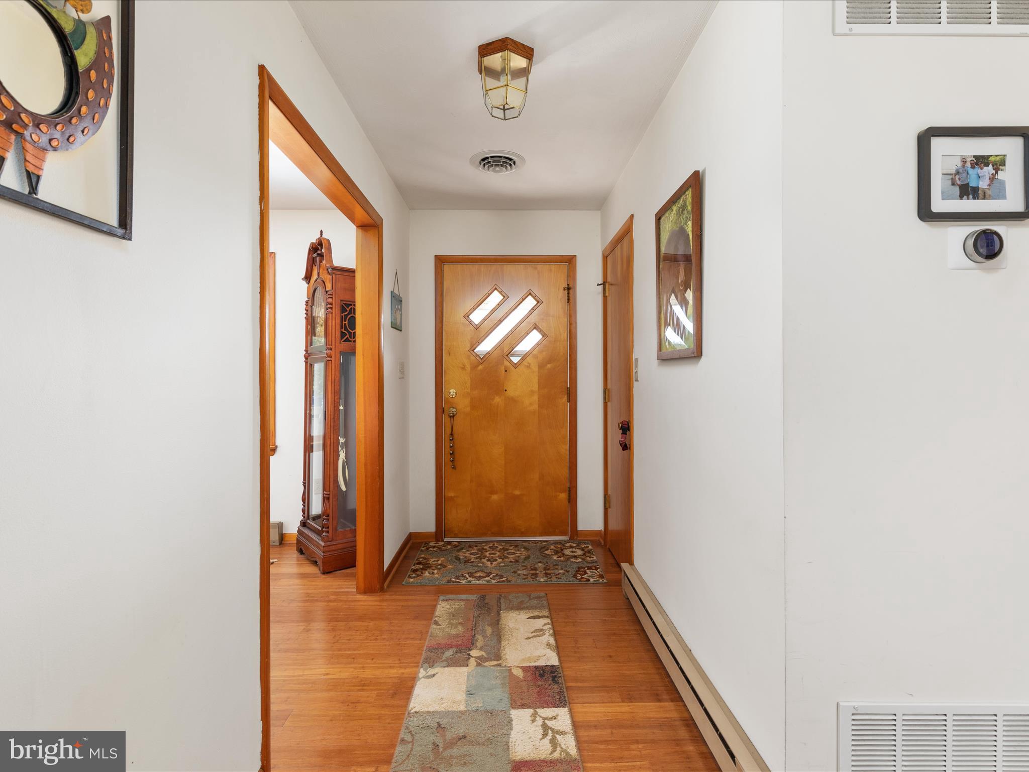 1572 SEVEN FOUNTAINS ROAD