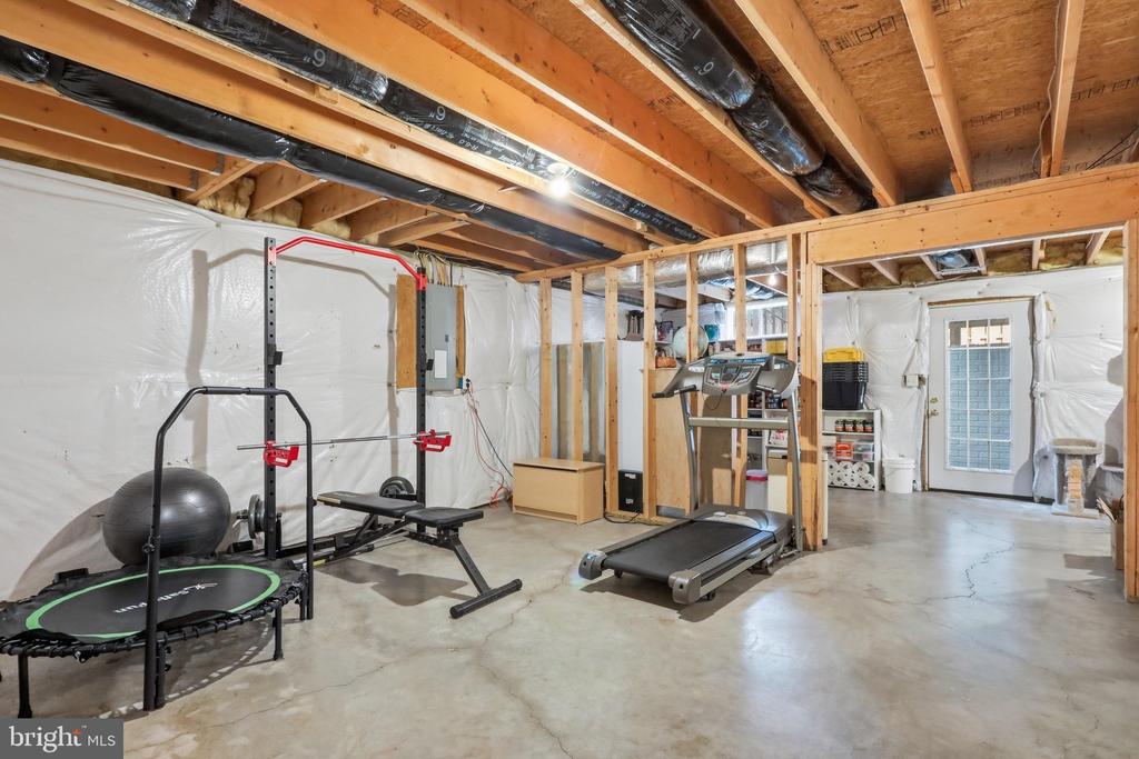 131 POTTERS CIRCLE