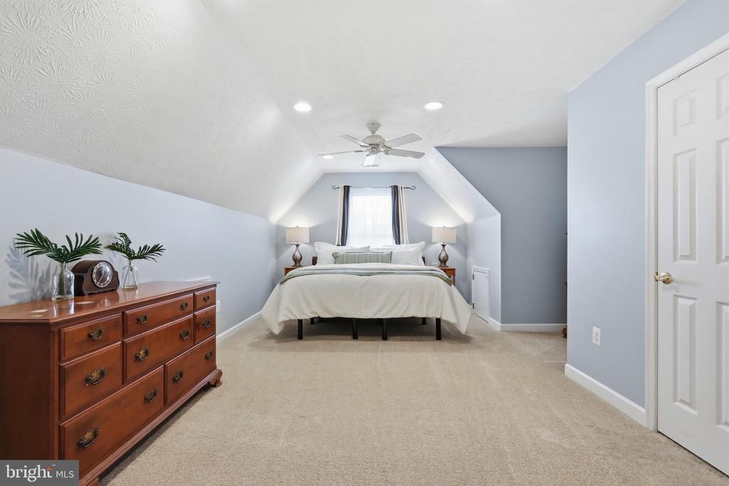 131 POTTERS CIRCLE