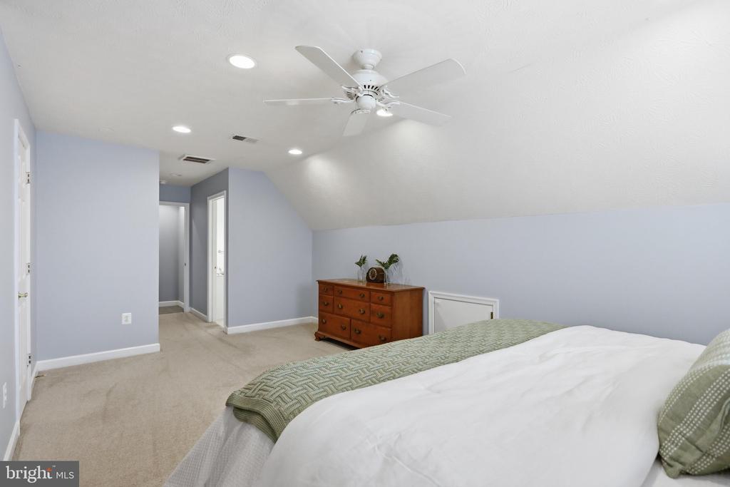131 POTTERS CIRCLE