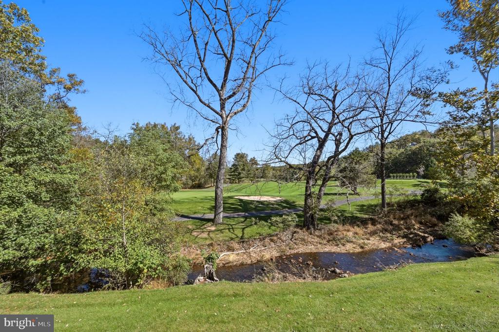 2602 FAIRWAY DRIVE Unit: 606