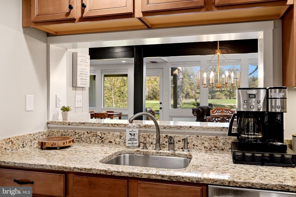 2602 FAIRWAY DRIVE Unit: 606