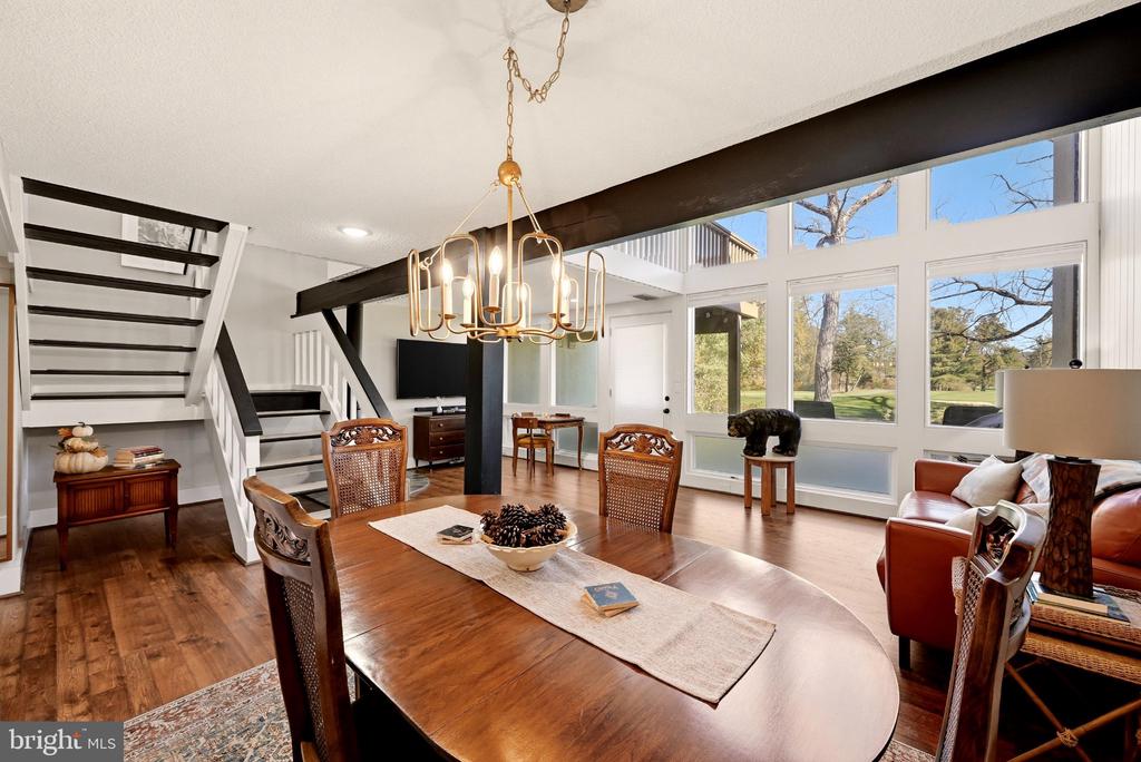 2602 FAIRWAY DRIVE Unit: 606