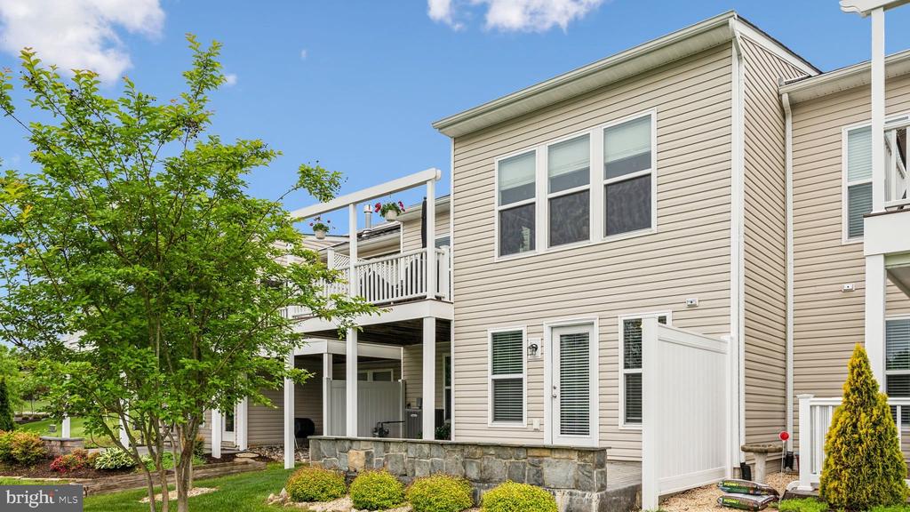 128 LONG POINT DRIVE