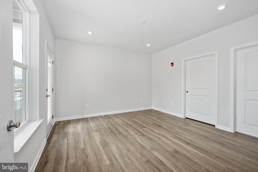 30 HYSSOP WAY 205