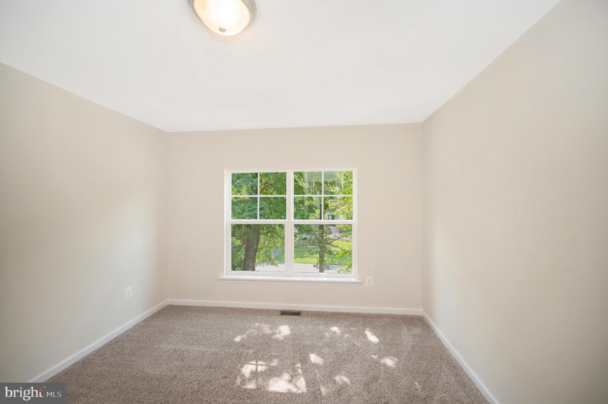 1004 AQUIA DRIVE