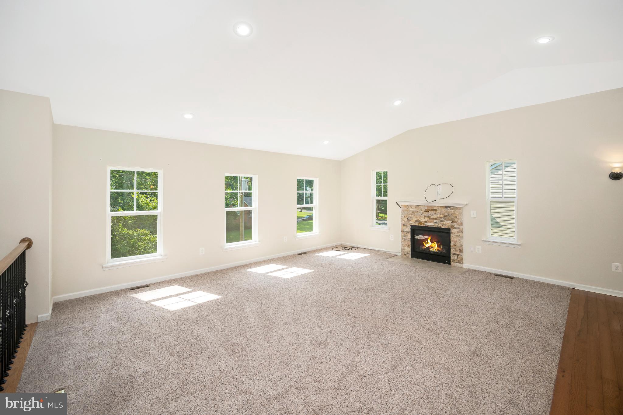 1004 AQUIA DRIVE