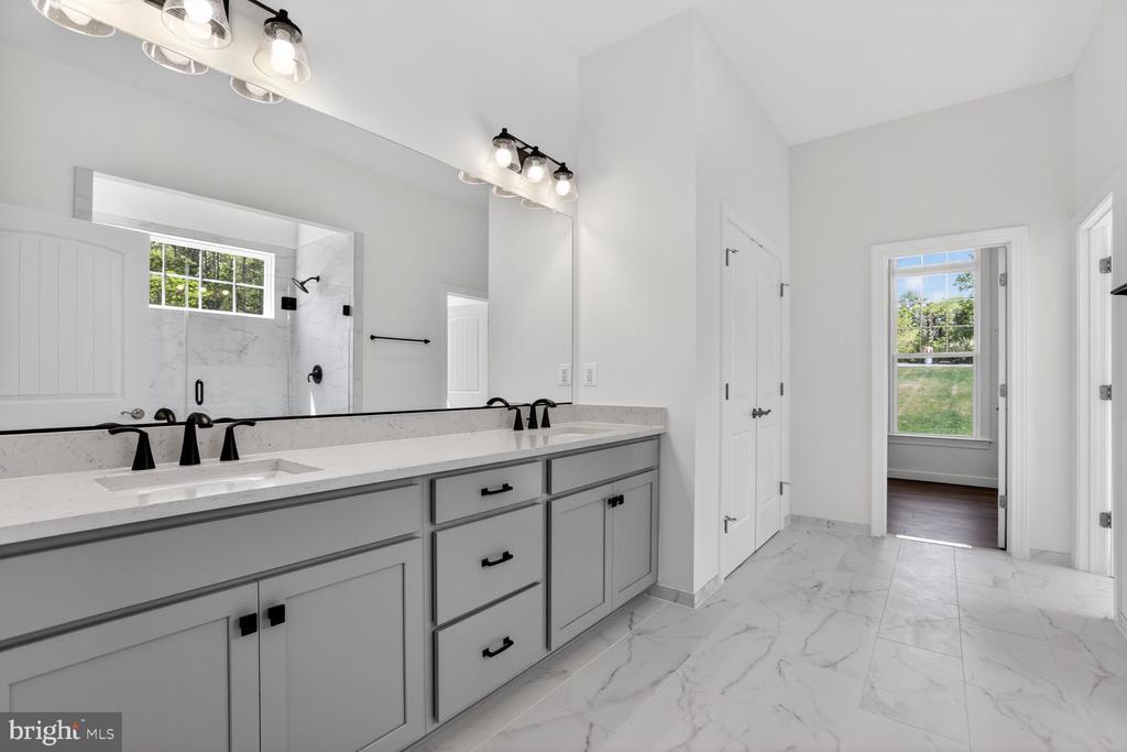 242 COLEBROOK ROAD