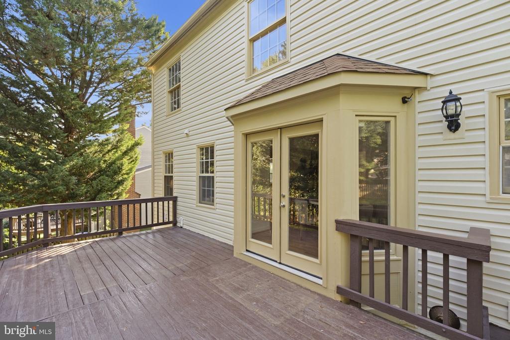 28 CATHEDRAL LANE
