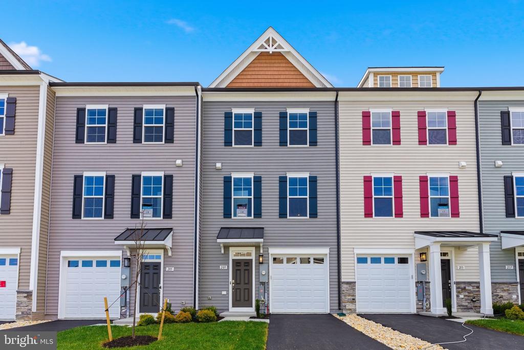 209 MONTEITH DRIVE