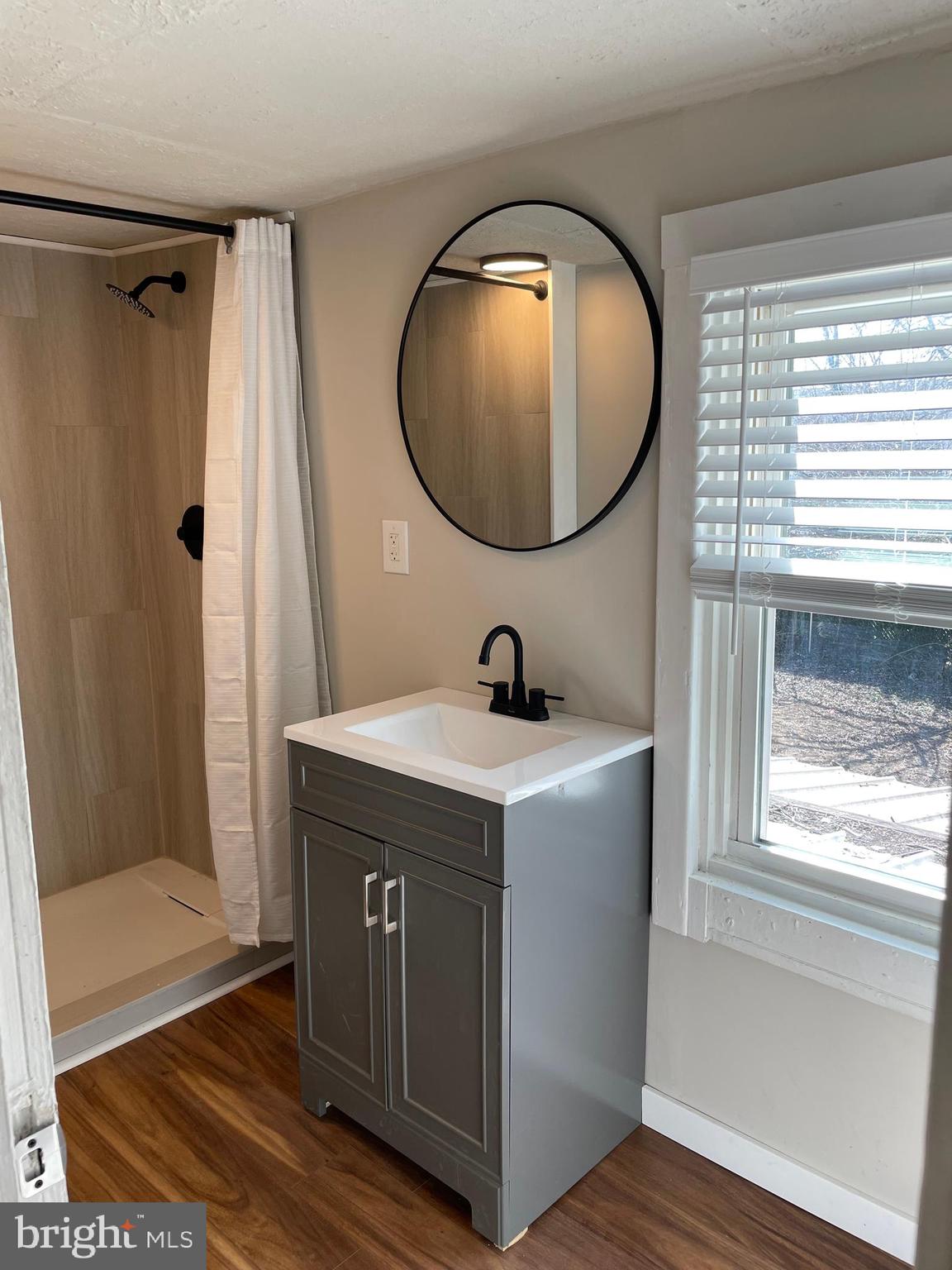 45 and 45 1/2 RACE STREET