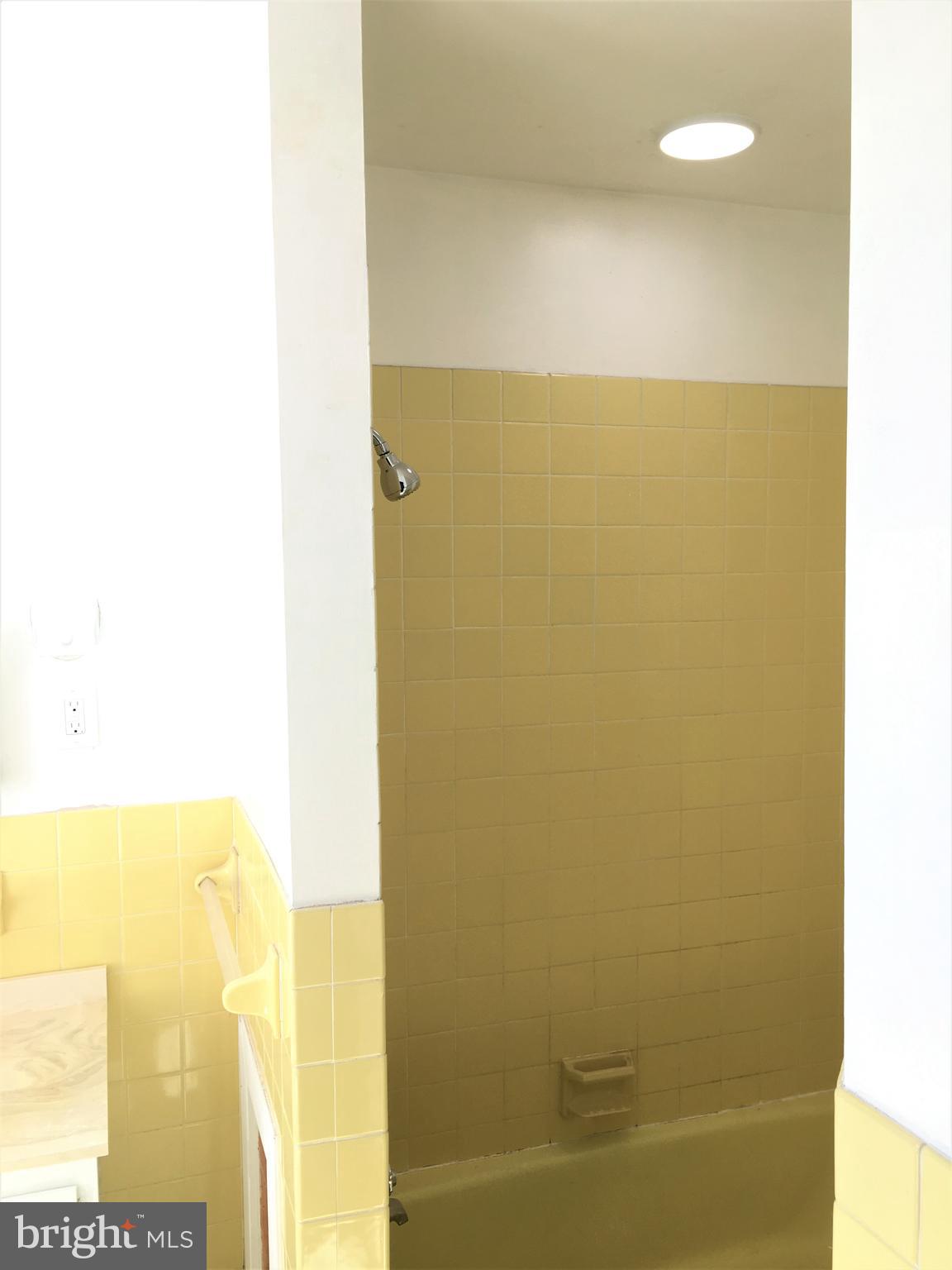 25 W BOSCAWEN STREET #2