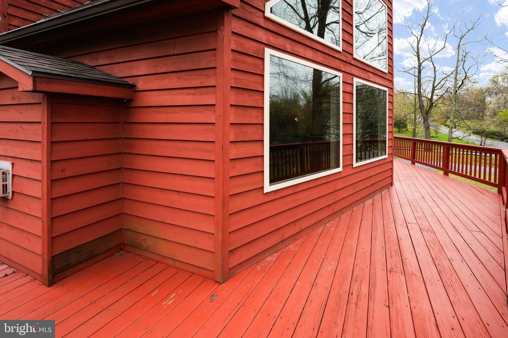 241 HIGH KNOB ROAD