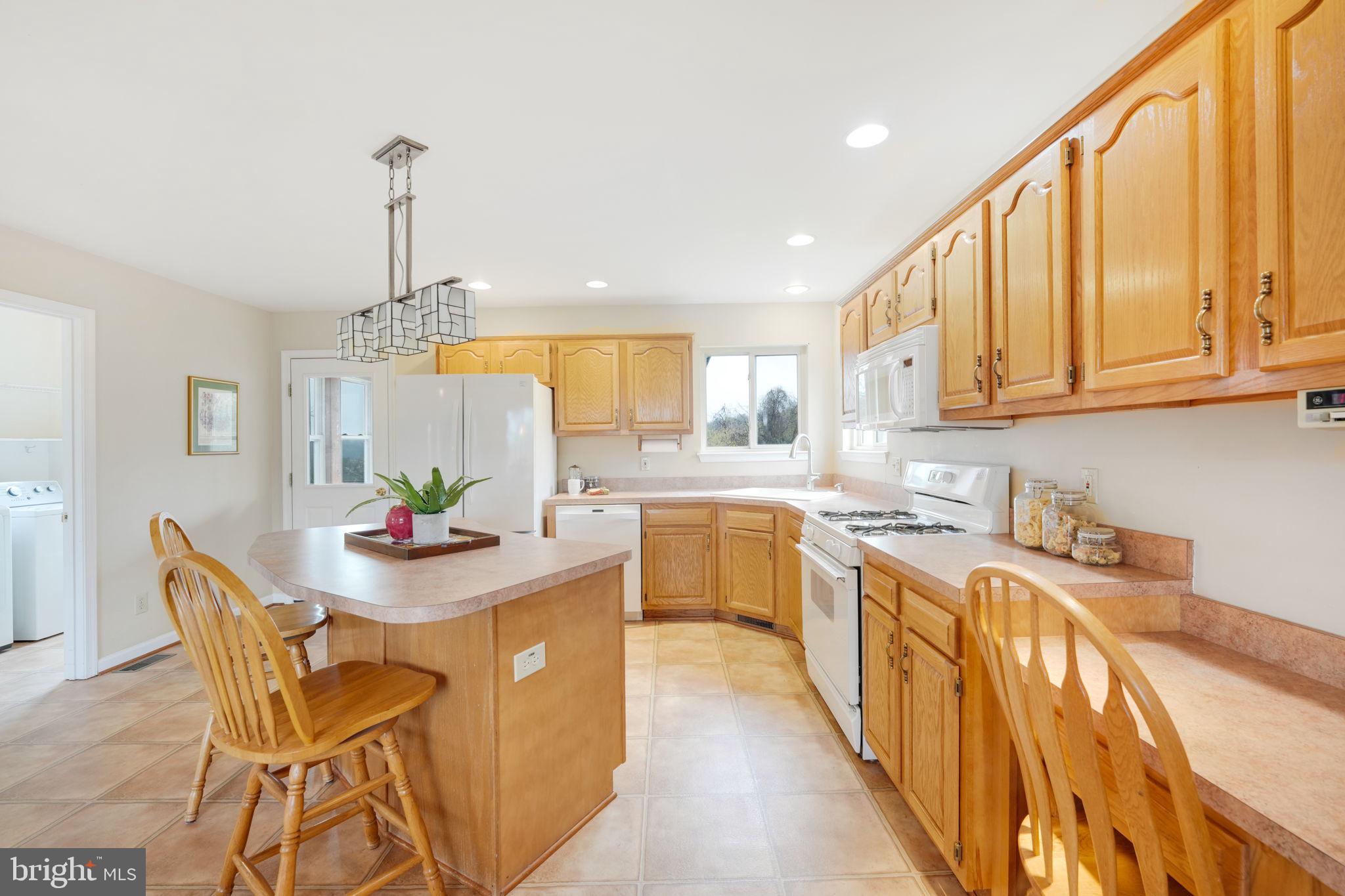 241 HIGH KNOB ROAD