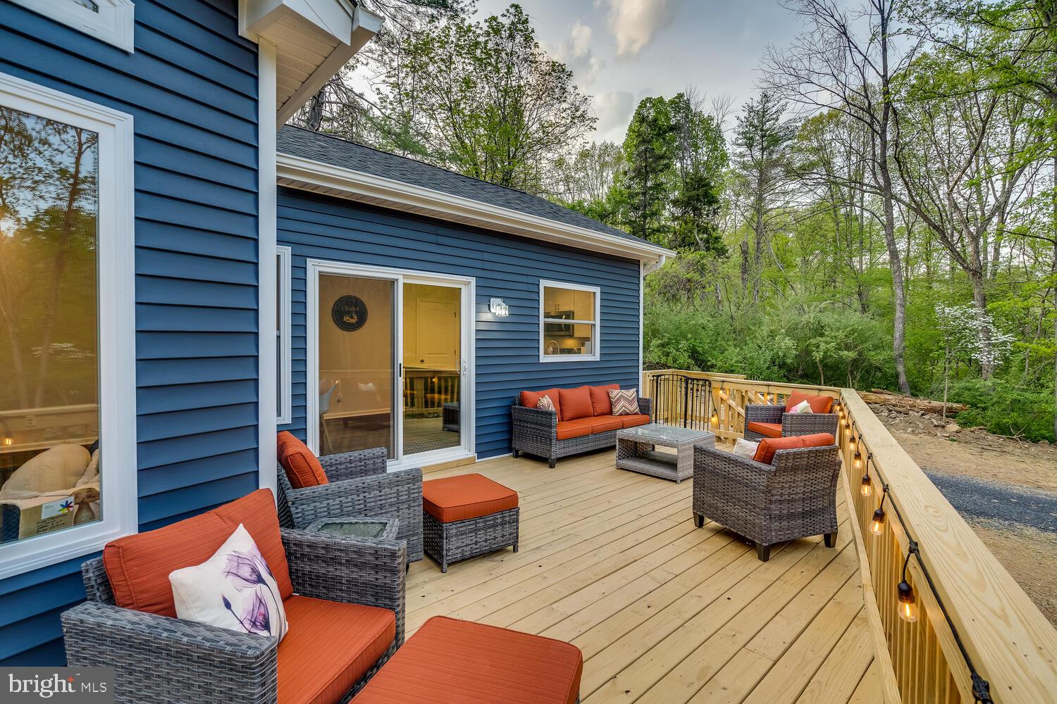 1850 GOONEY MANOR LOOP