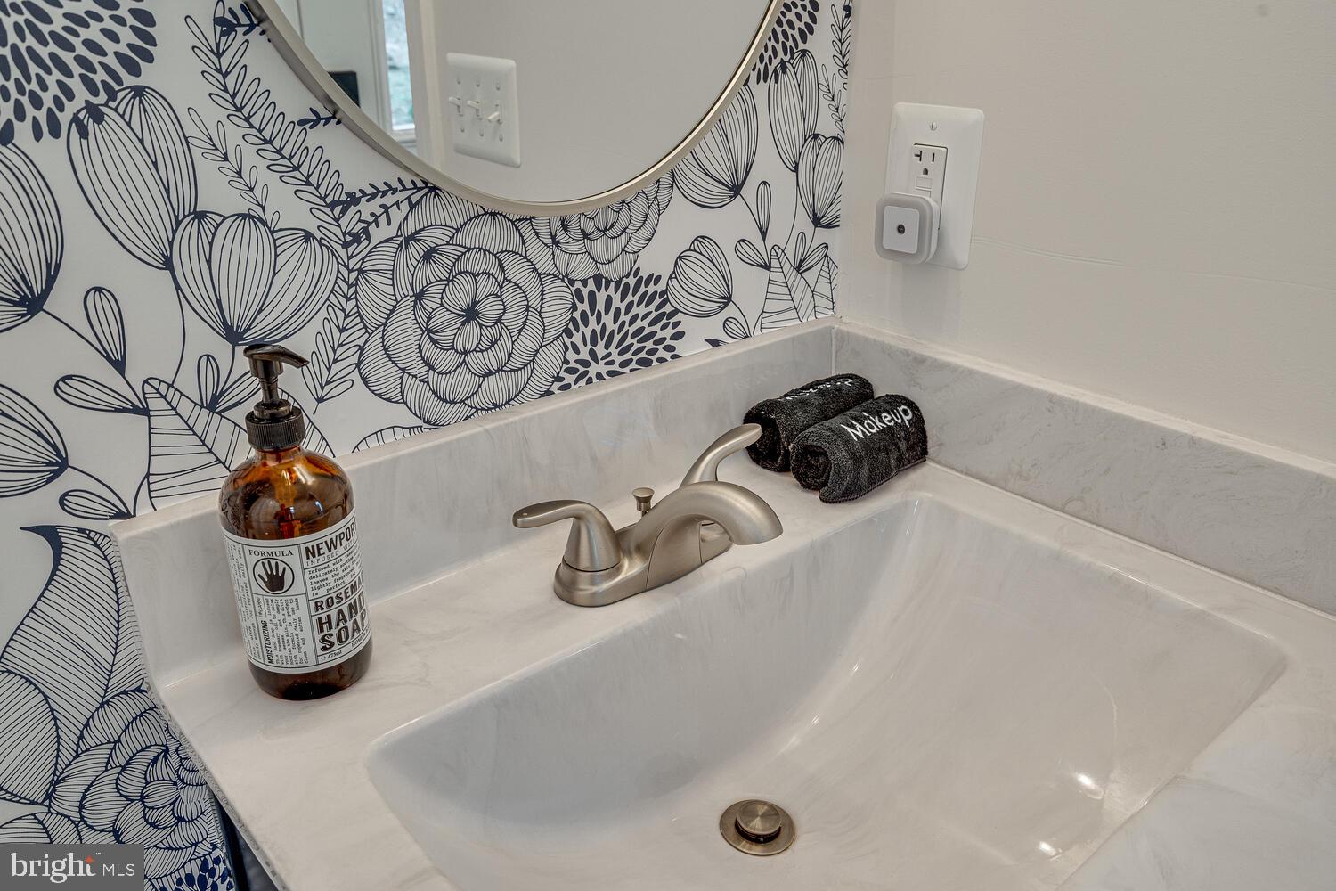 1850 GOONEY MANOR LOOP