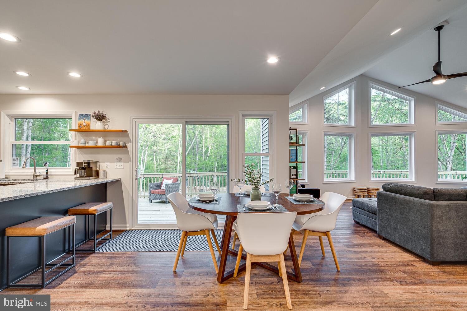 1850 GOONEY MANOR LOOP
