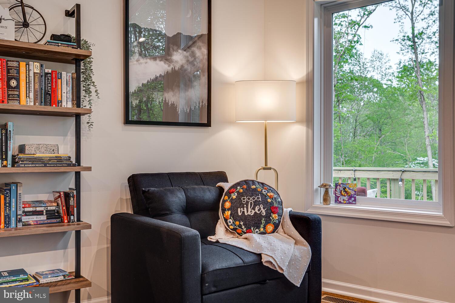 1850 GOONEY MANOR LOOP