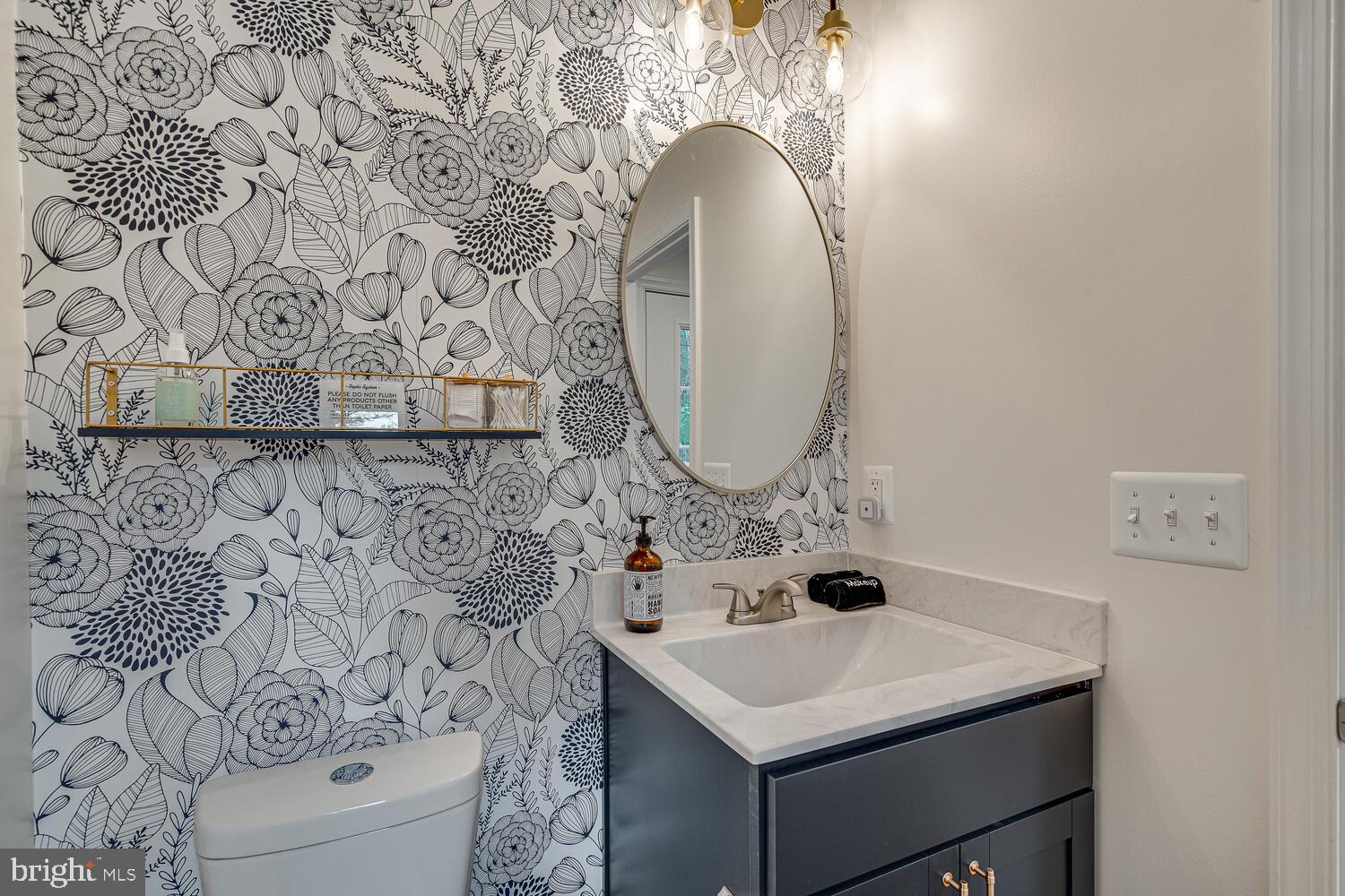1850 GOONEY MANOR LOOP