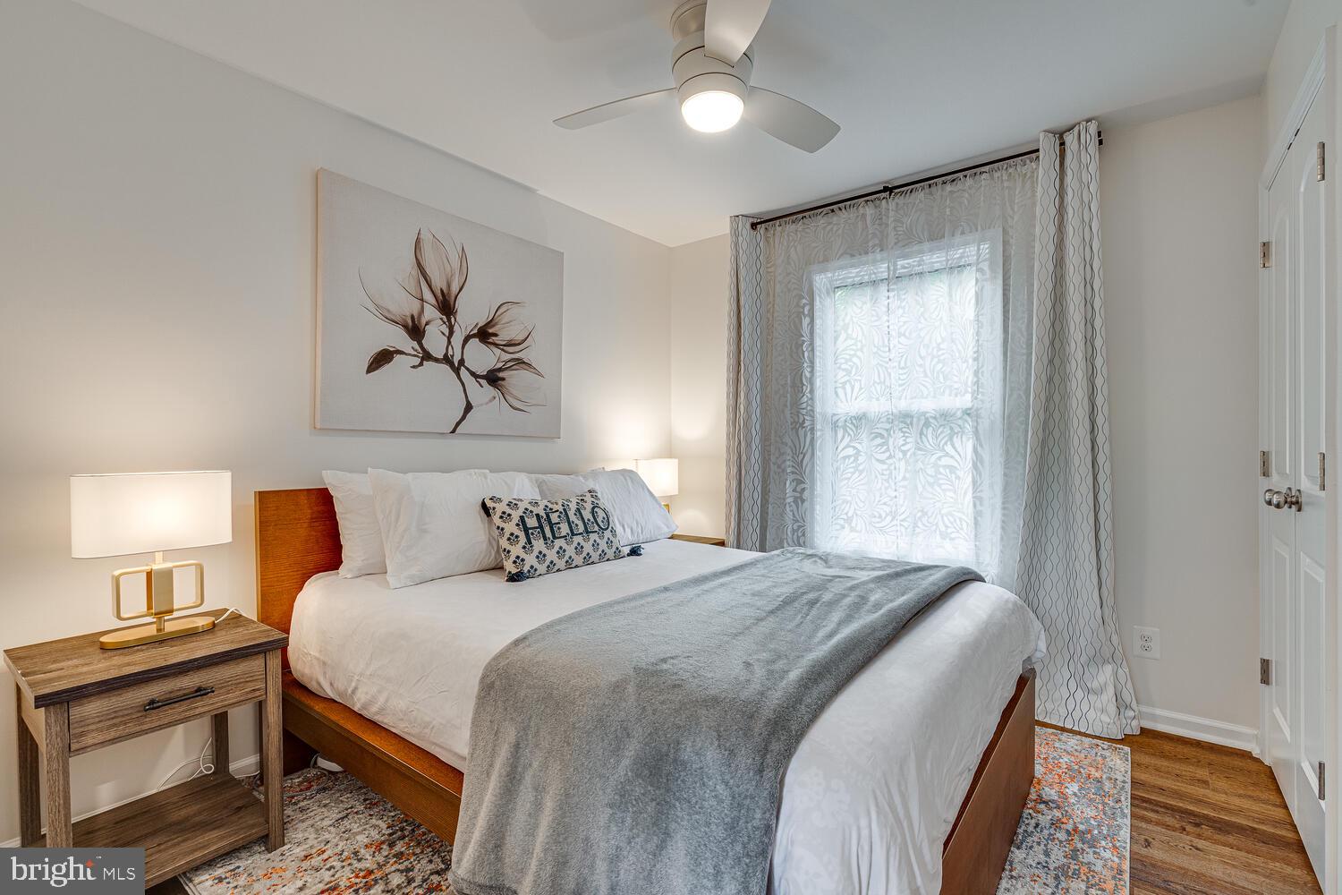 1850 GOONEY MANOR LOOP
