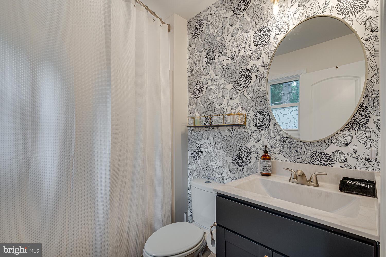 1850 GOONEY MANOR LOOP