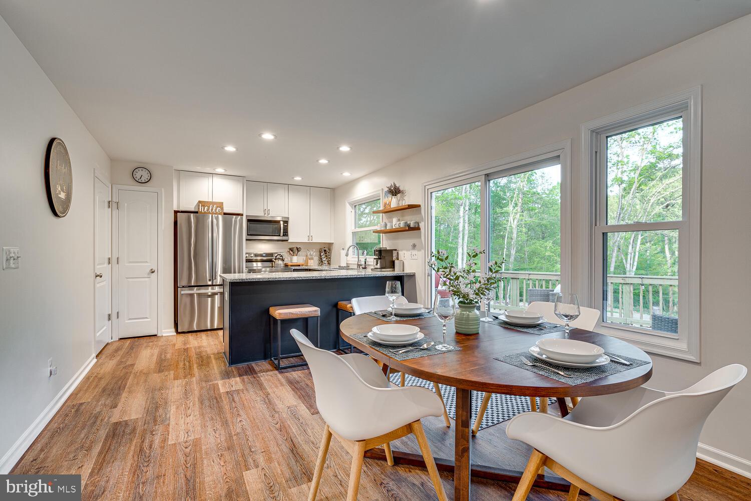 1850 GOONEY MANOR LOOP