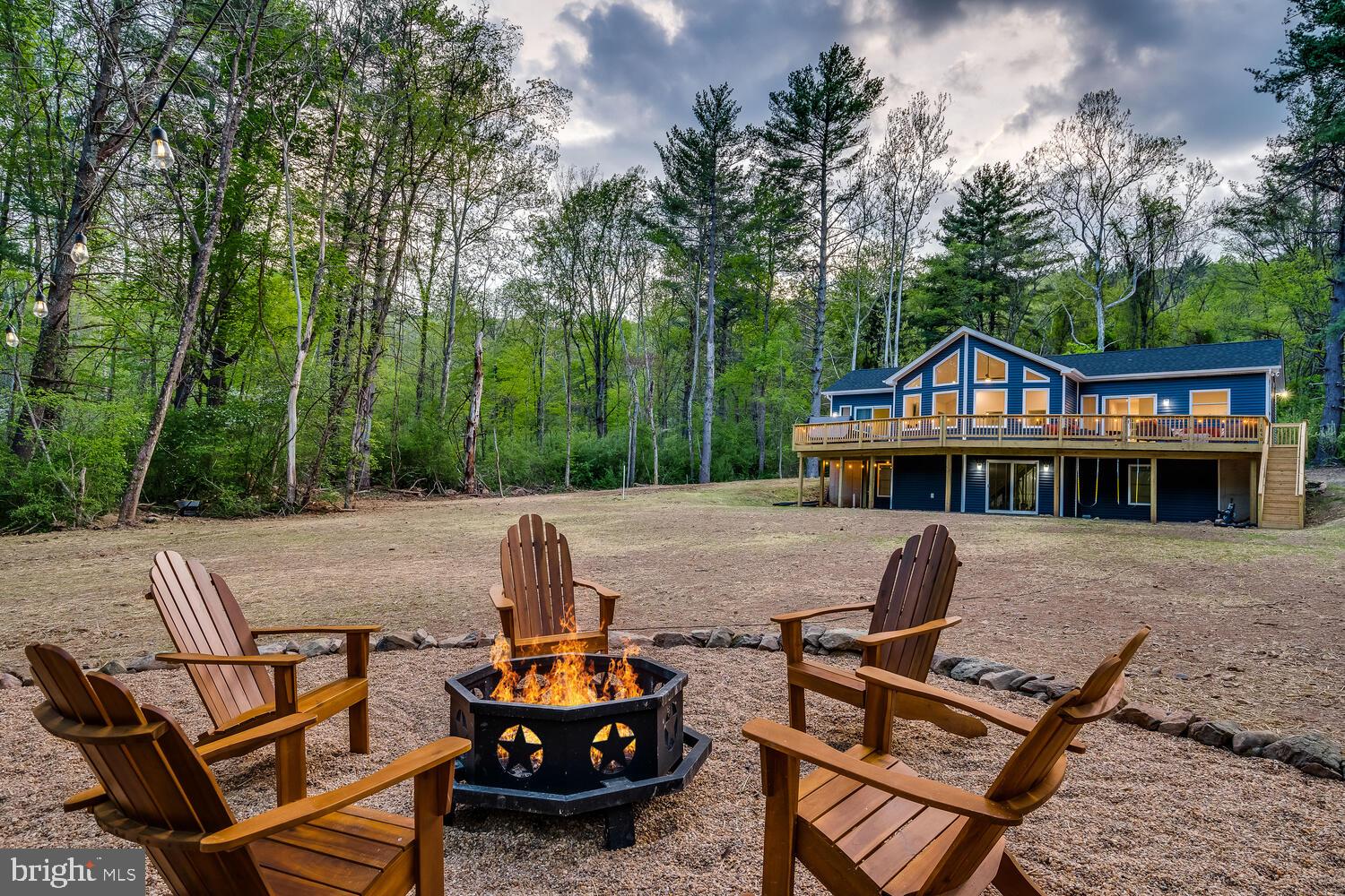 1850 GOONEY MANOR LOOP