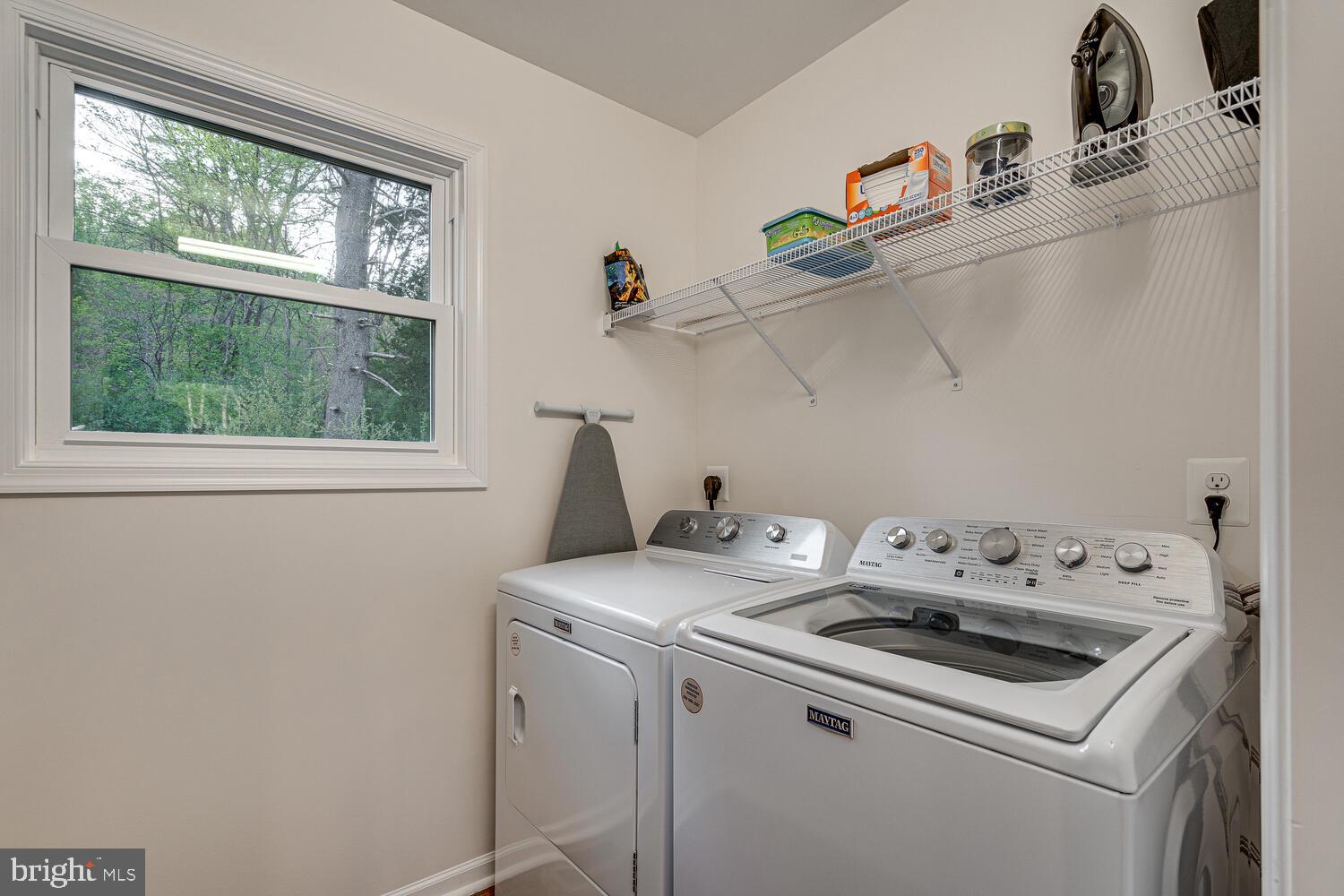 1850 GOONEY MANOR LOOP